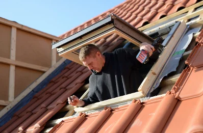 Pose de fenêtres de toit Velux à Imbleville
